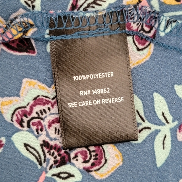 Torrid Floral Georgette Tunic Wrap Top - Picture 11 of 12